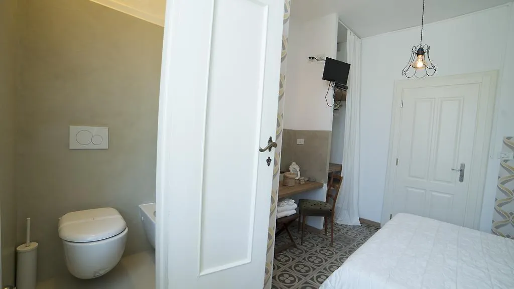 Locanda Garzelli Quercianella Inn